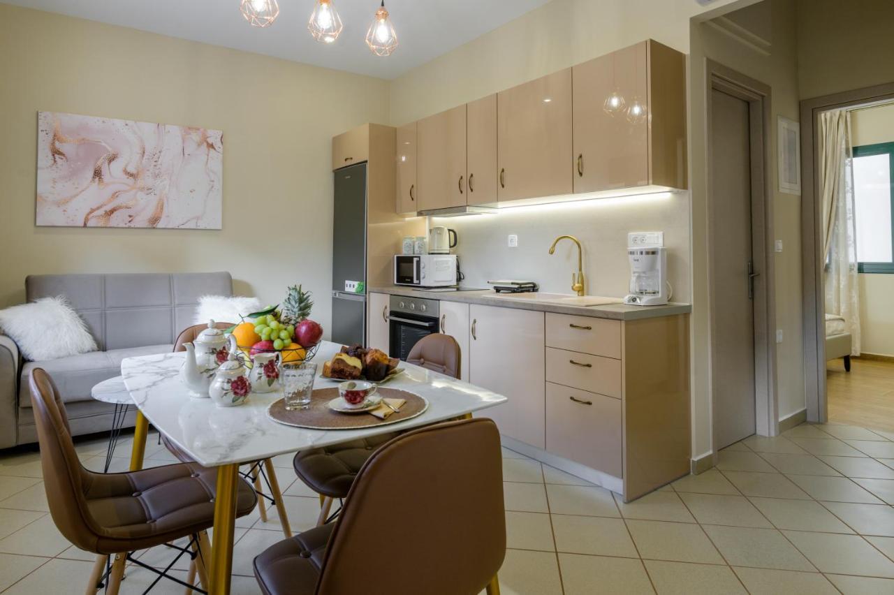 Nikola'S & Joanna'S Apartments อาร์กอสโตลี ภายนอก รูปภาพ